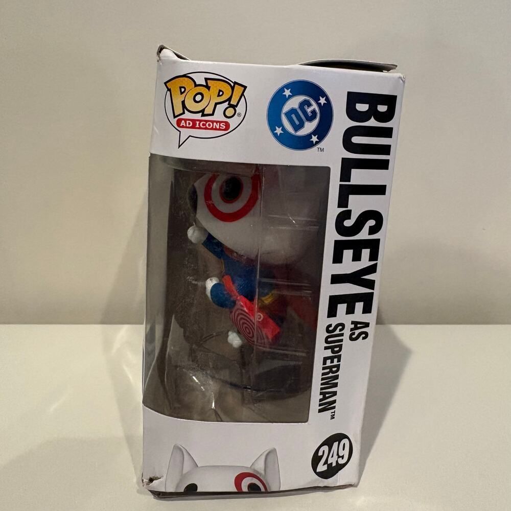 Target Bullseye as Superman Funko Pop 249 - Picture 3 of 7
